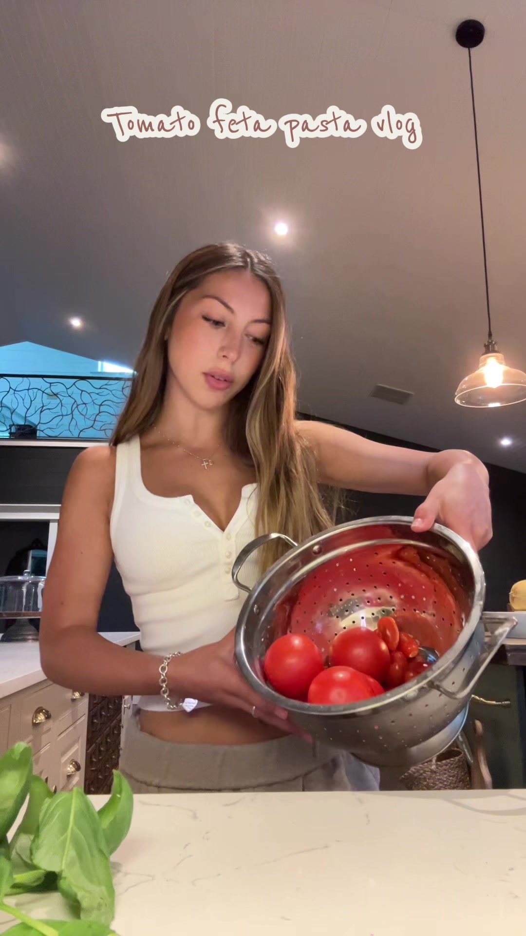 @isabella