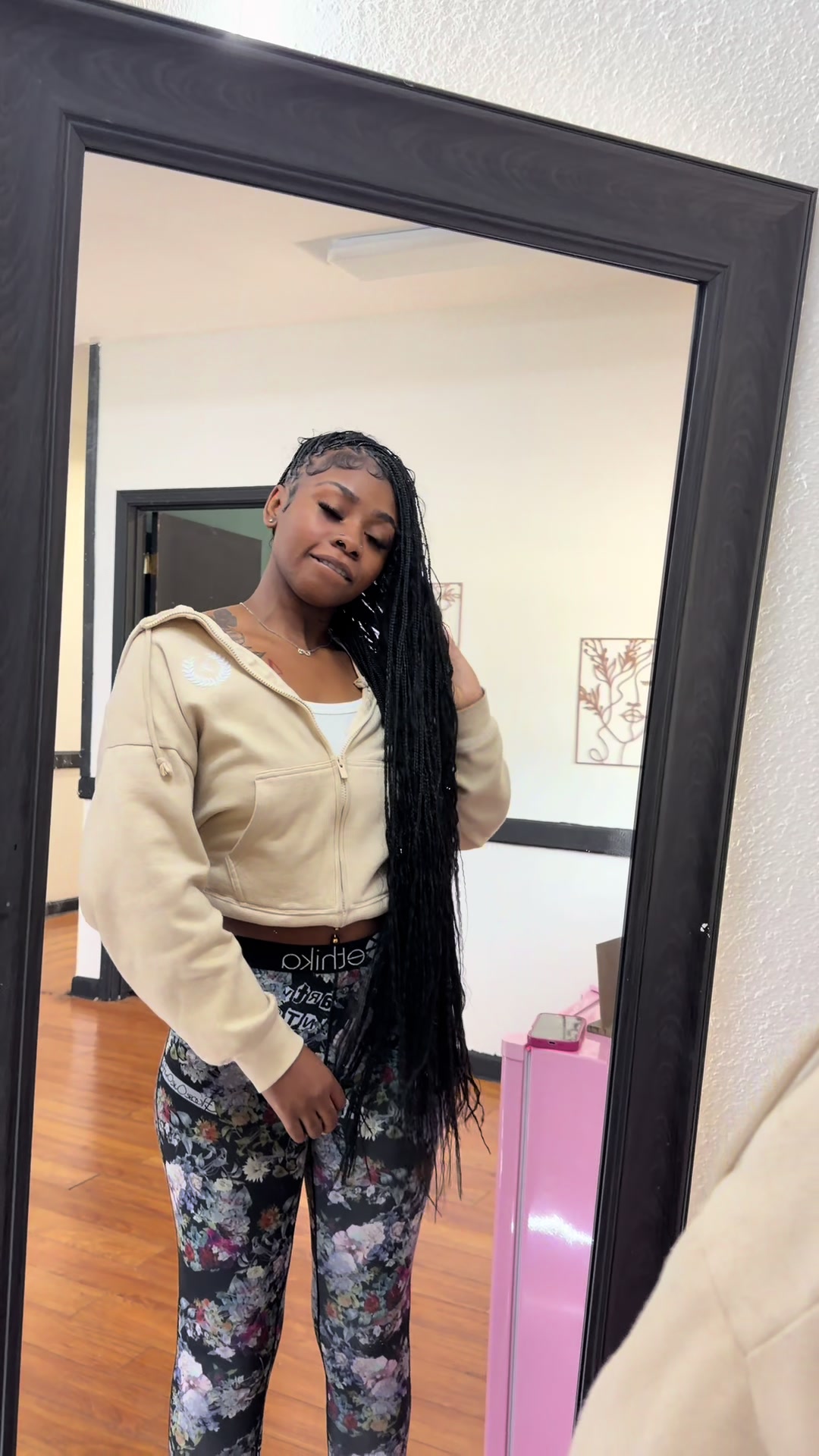 @knicolebraidbar