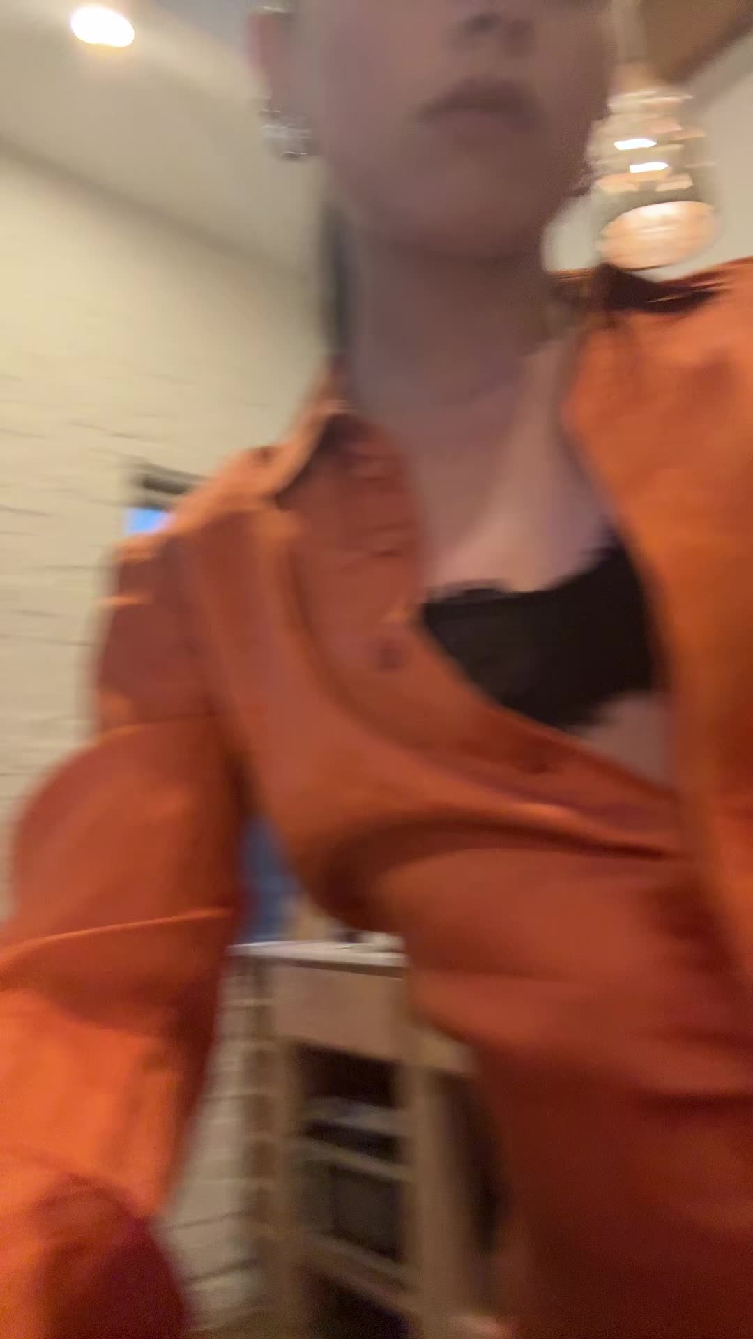@bella.menser