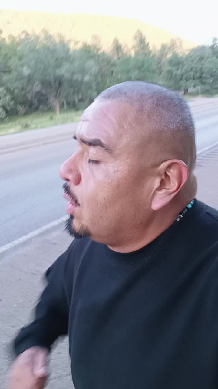 @HellrazaH36