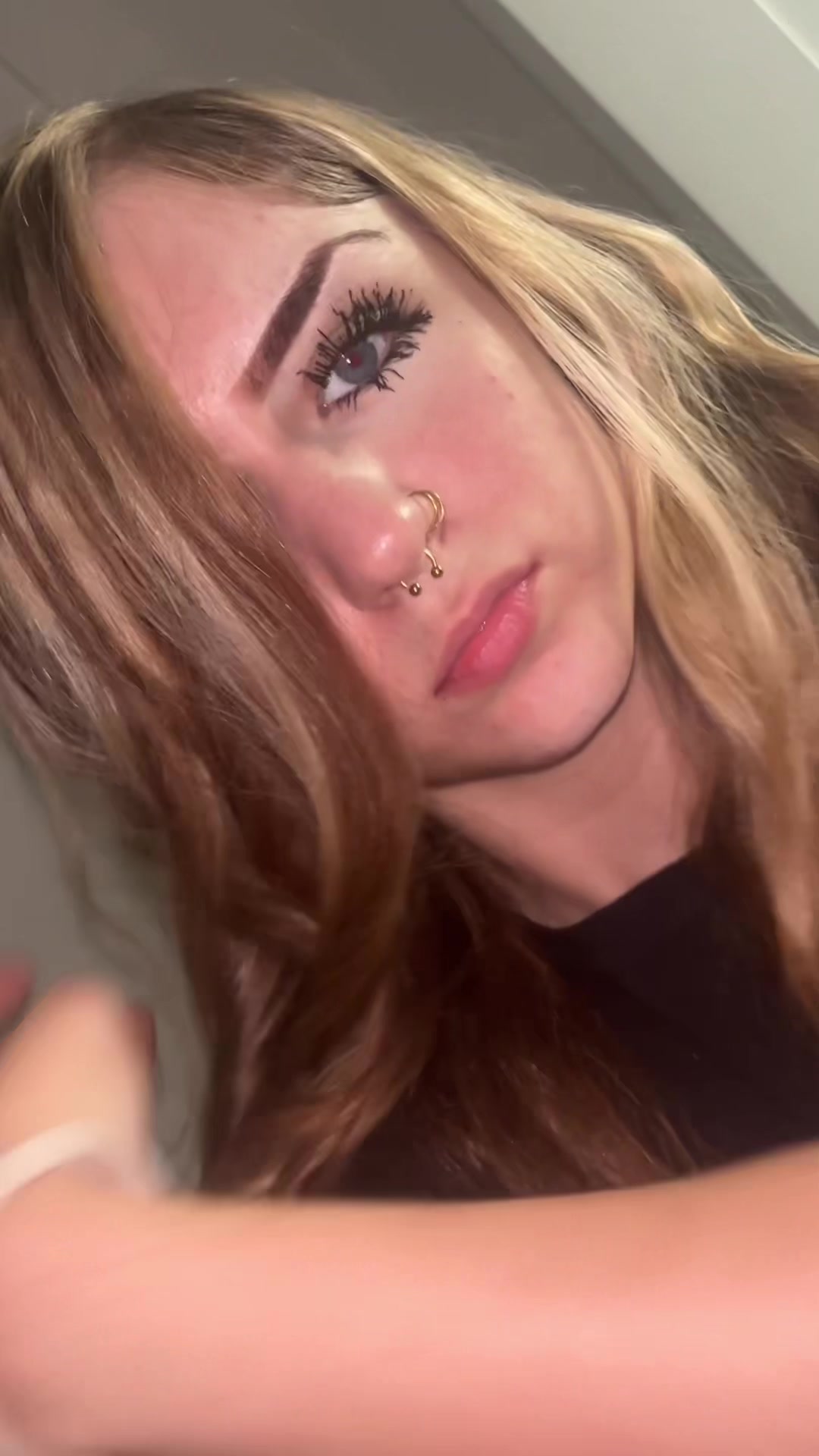 @💋.