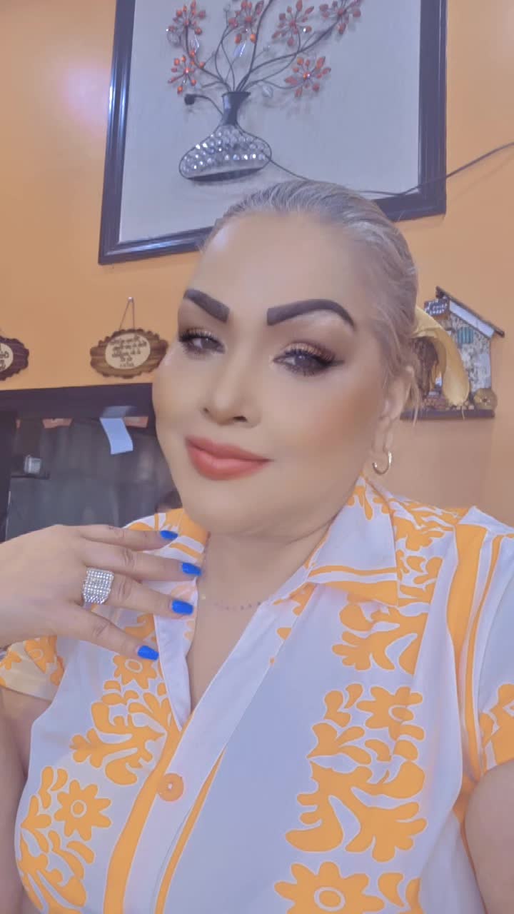 @iris lorena Diaz