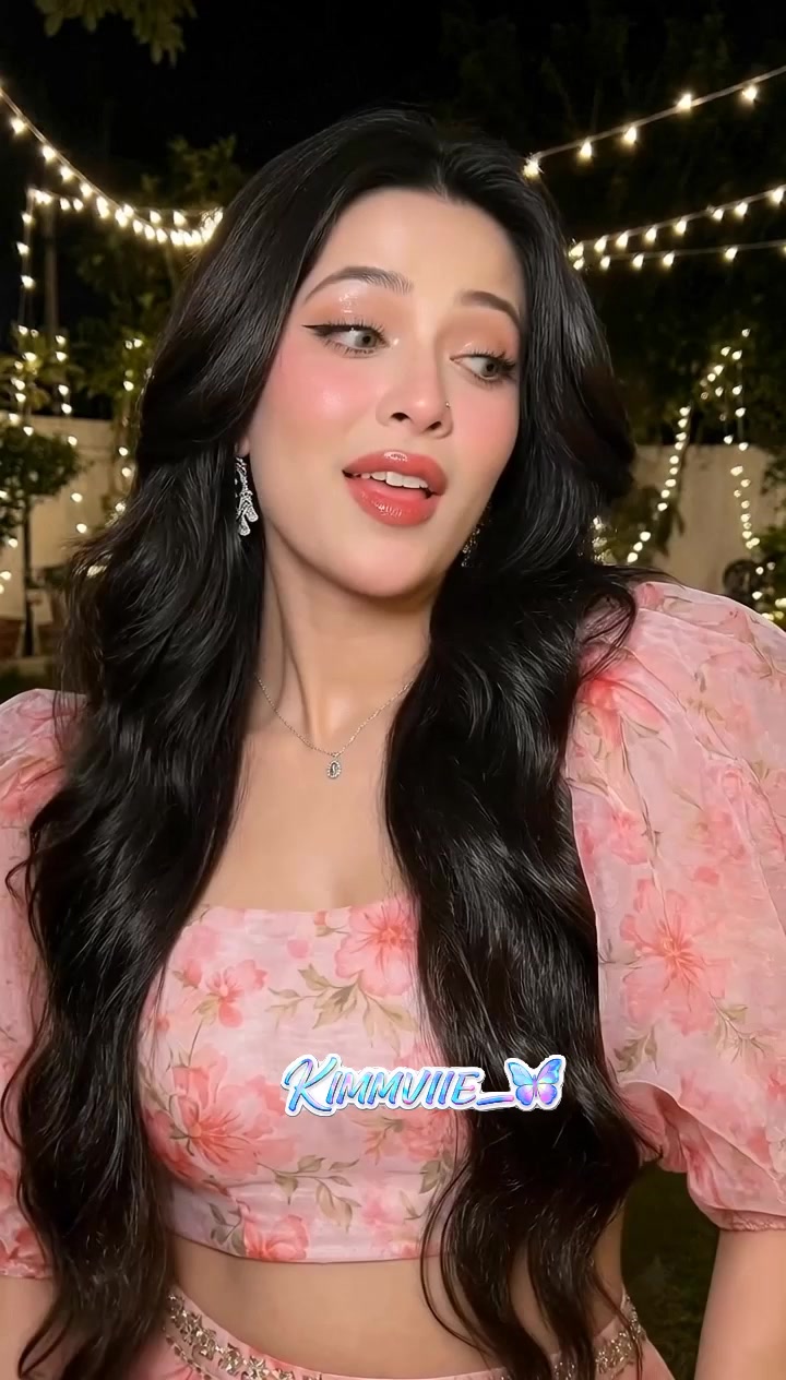 @KimmViie_🦋