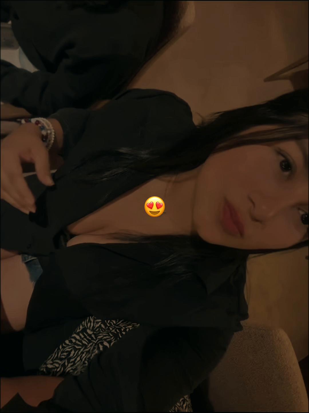 @A M E L I A🤪💞
