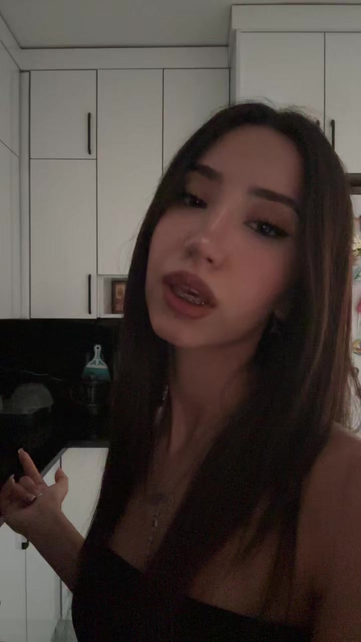 @🕸️🕸️