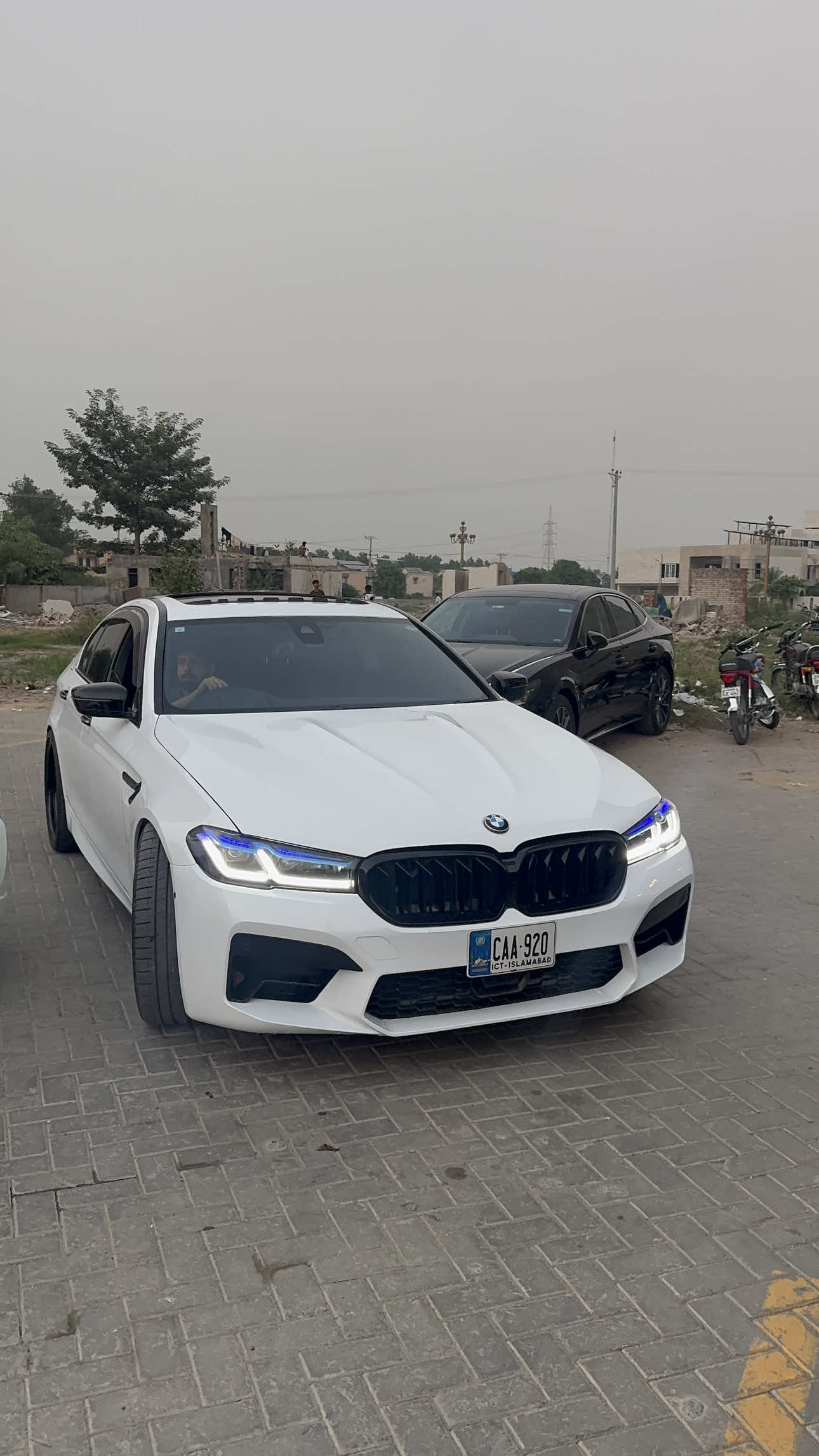 @Elite Cars Of Lahore