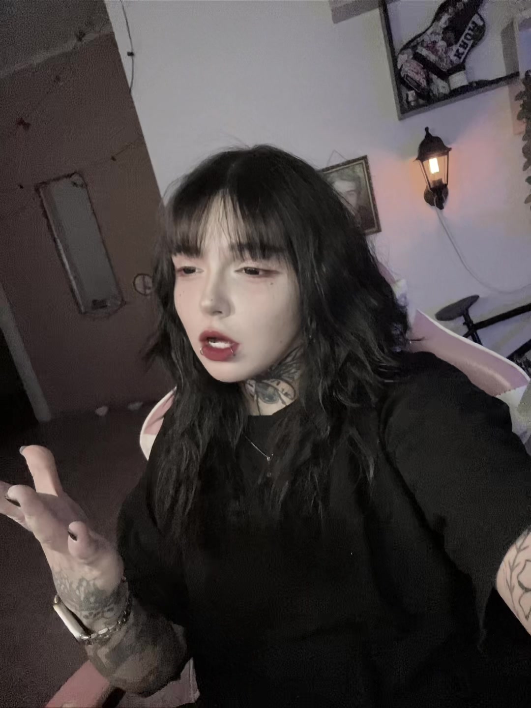 @☠️TWITCH: NESSIAI