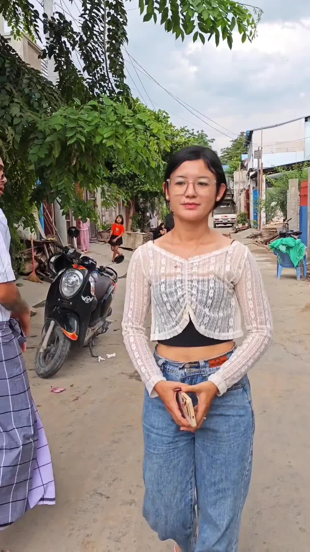 @မြေကြီး - Myay Gyi