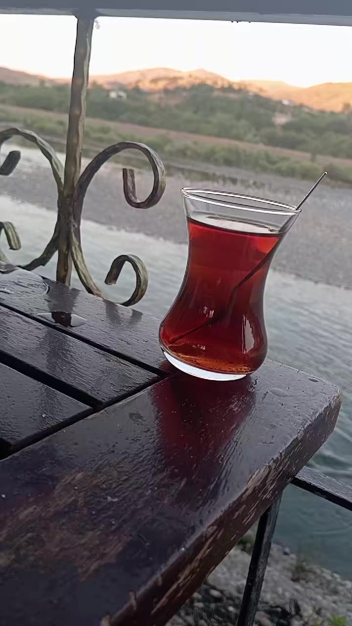 @""♾
