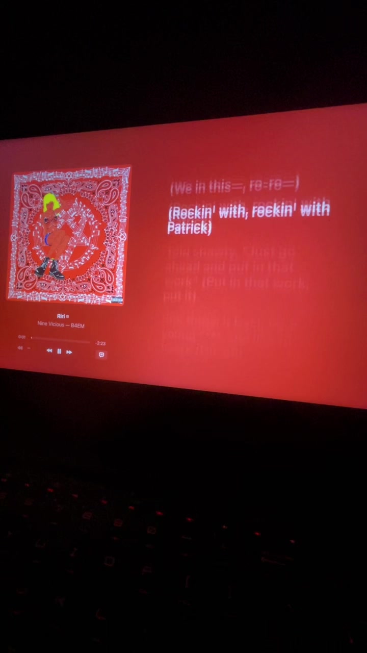 @msilaptoplyrics