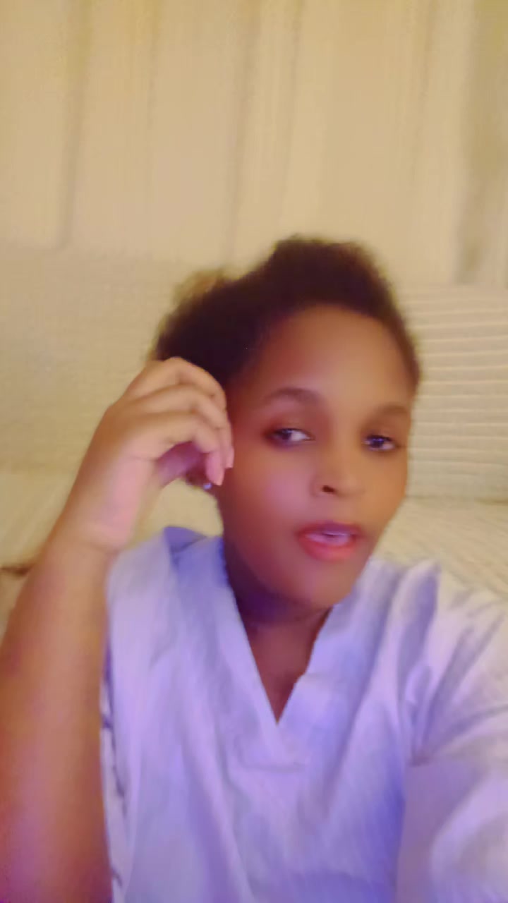 @juliegg