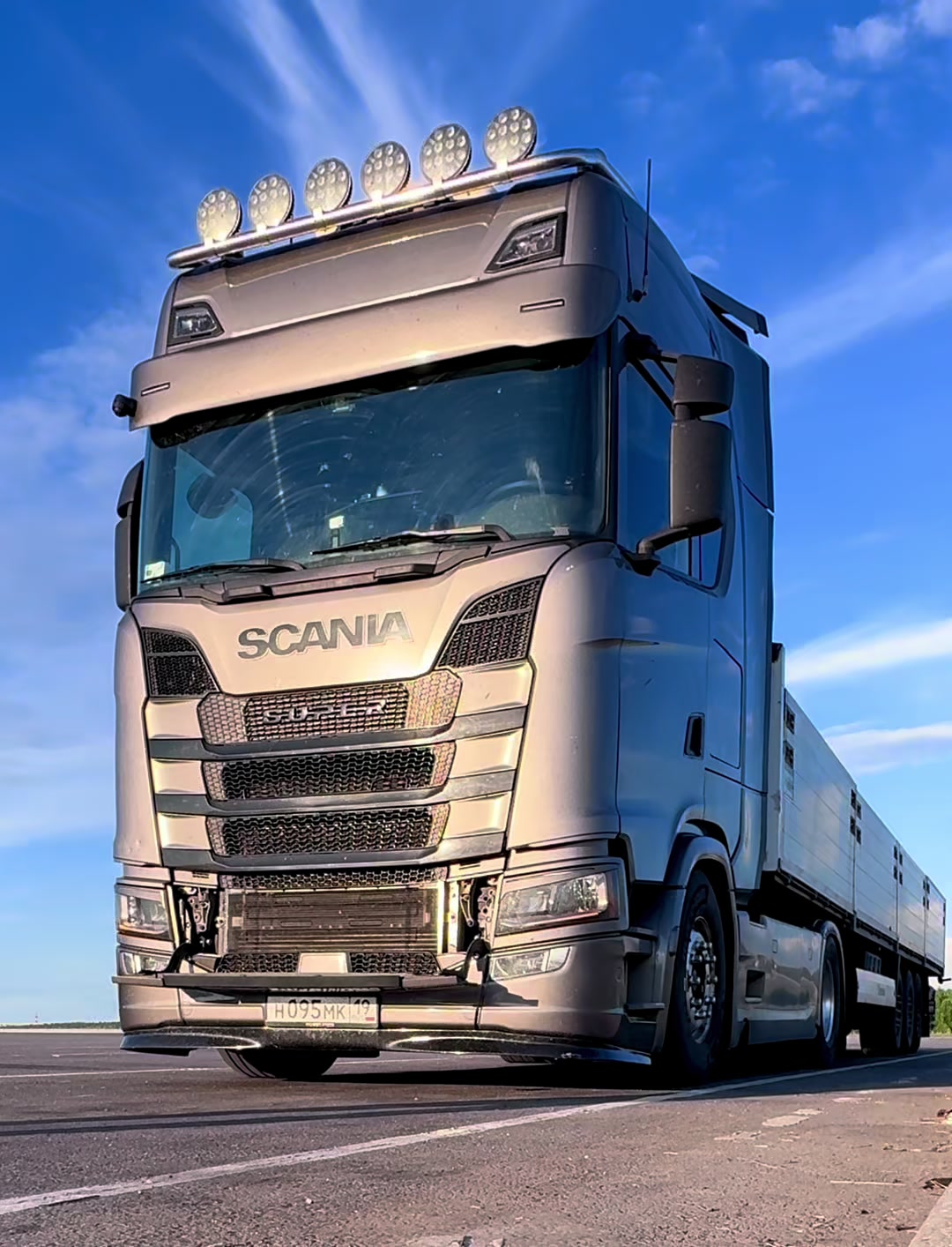 @King of the road 🛣️ SCANIA
