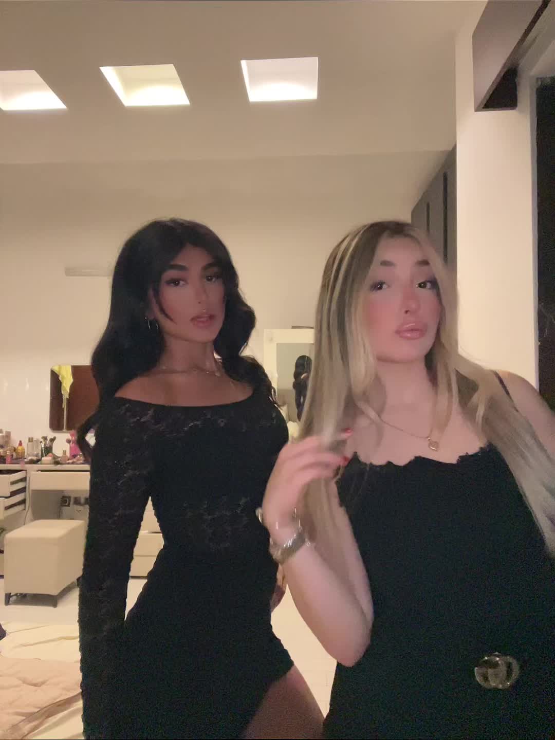 @Theonefatemeh