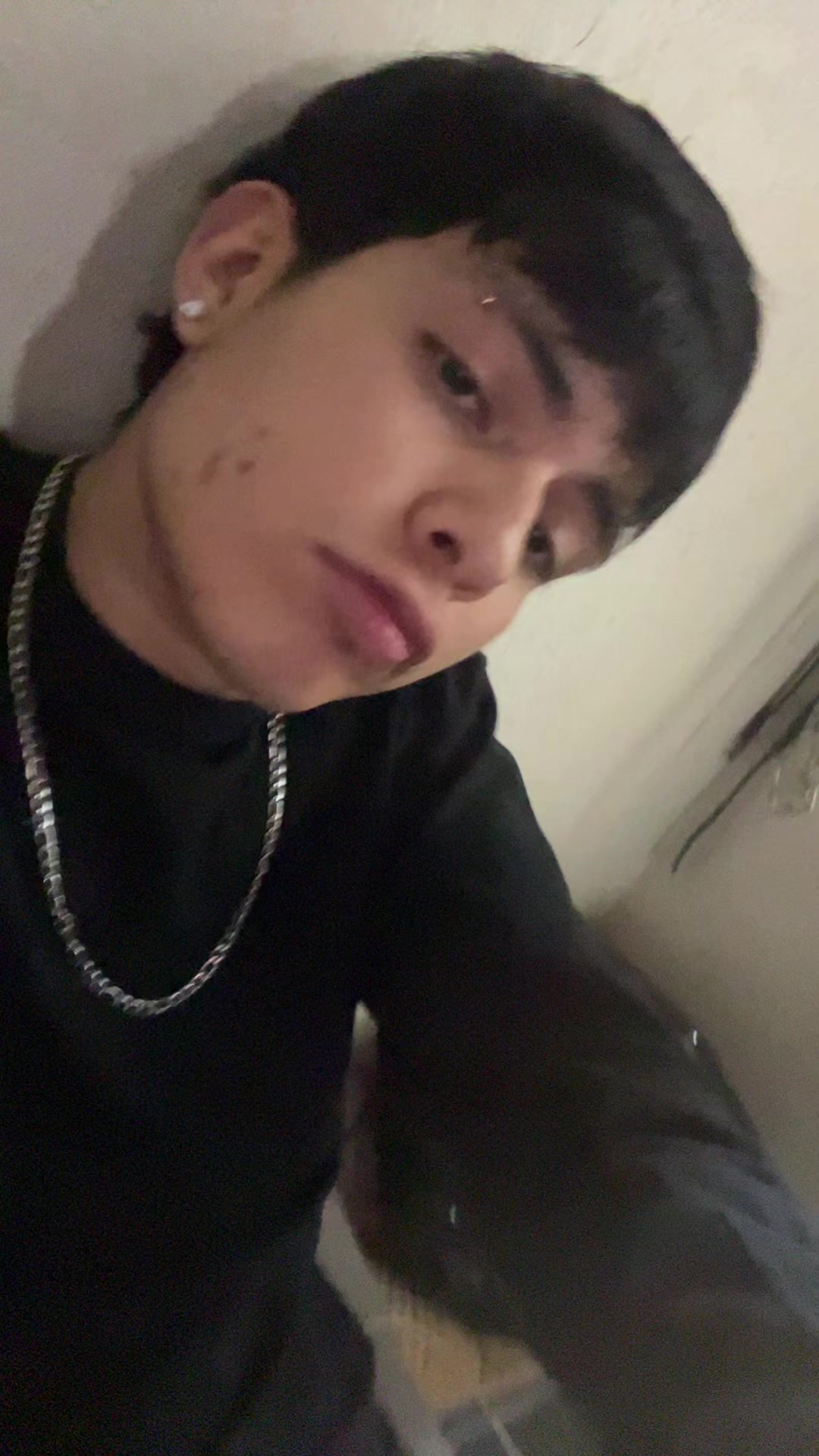 @Alezz_jxx
