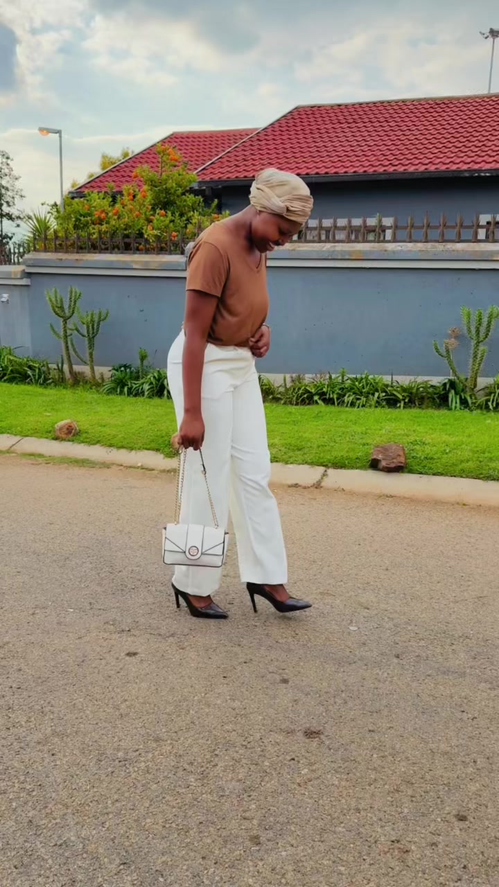 @Lindiwe Angieh Mbatha 🤍
