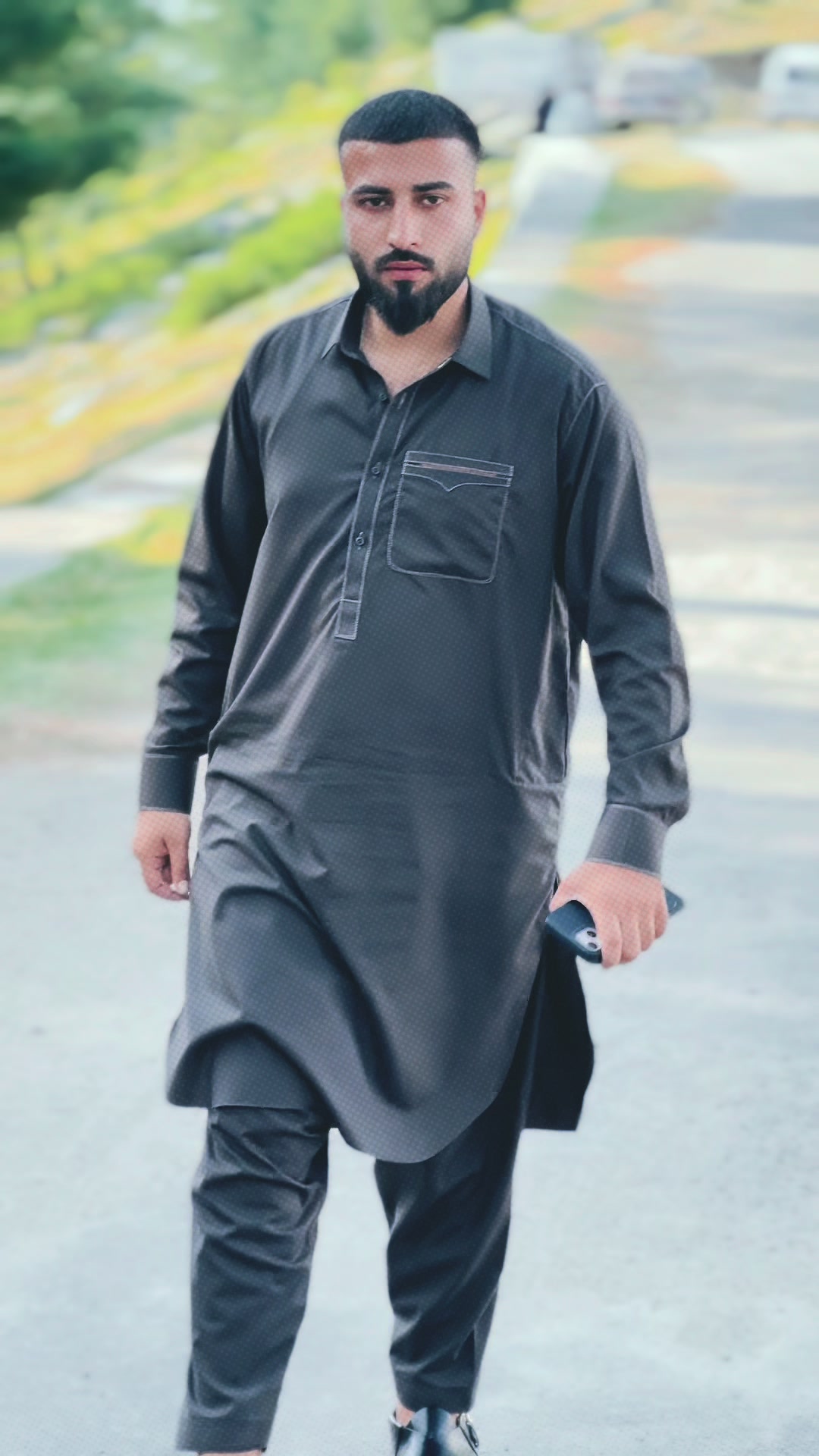 @ملک🚩