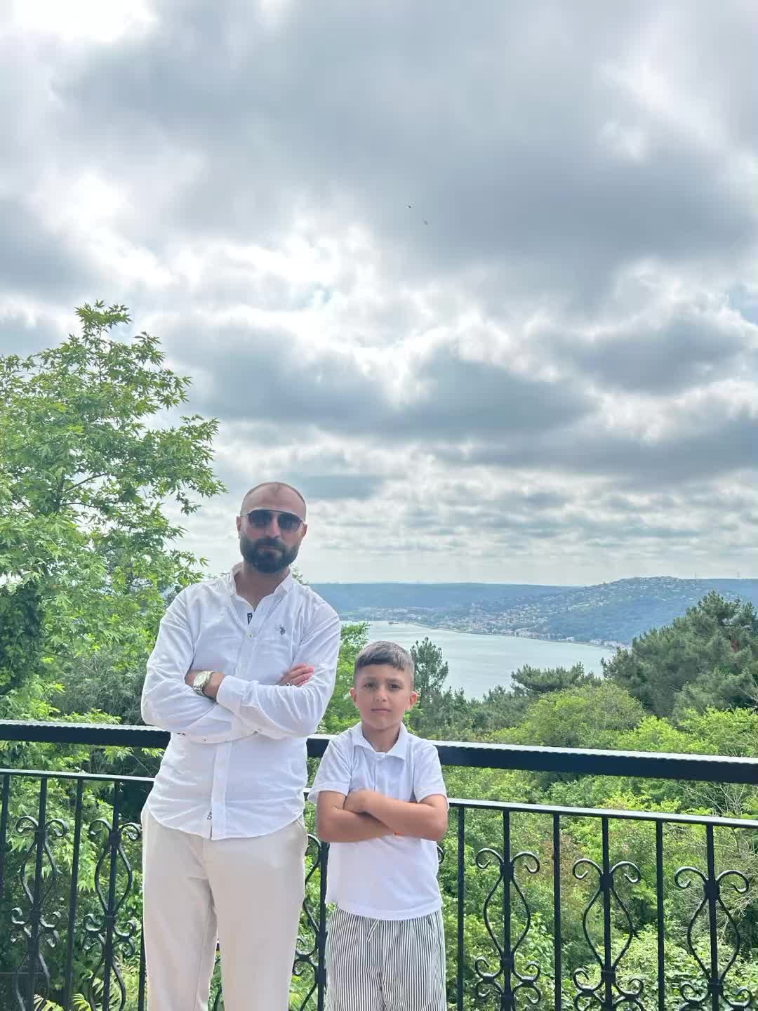 @Azat Ozkur