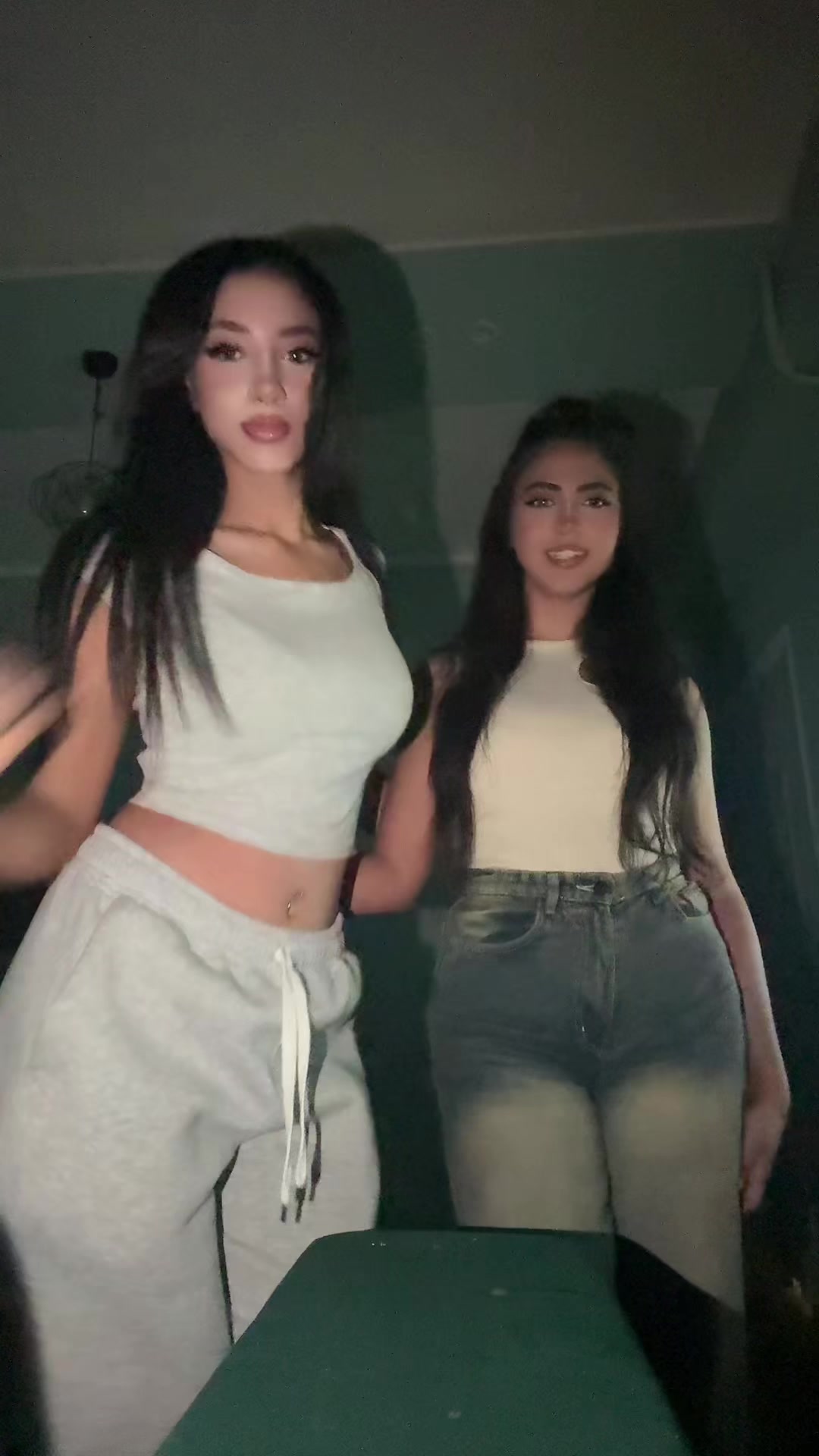 @Nadoush👾