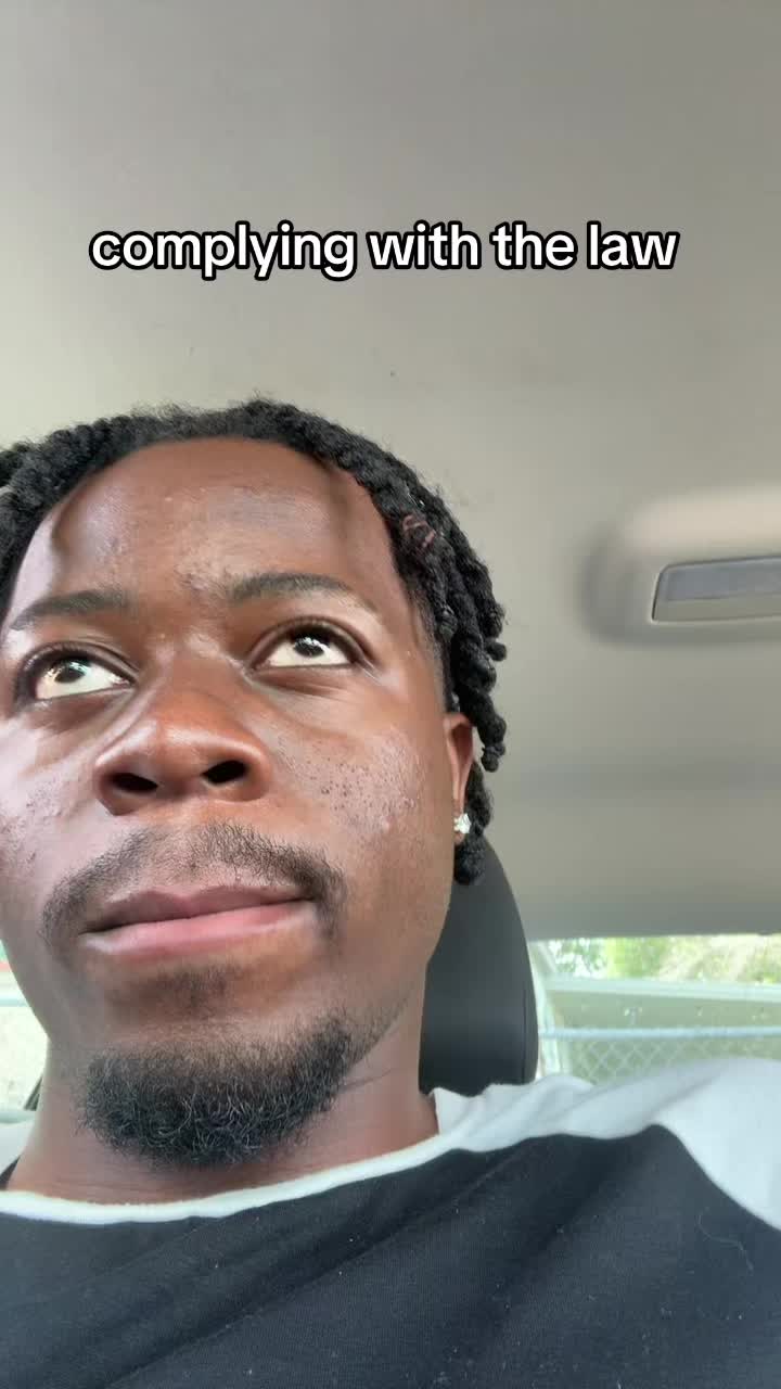 @moyoezzy