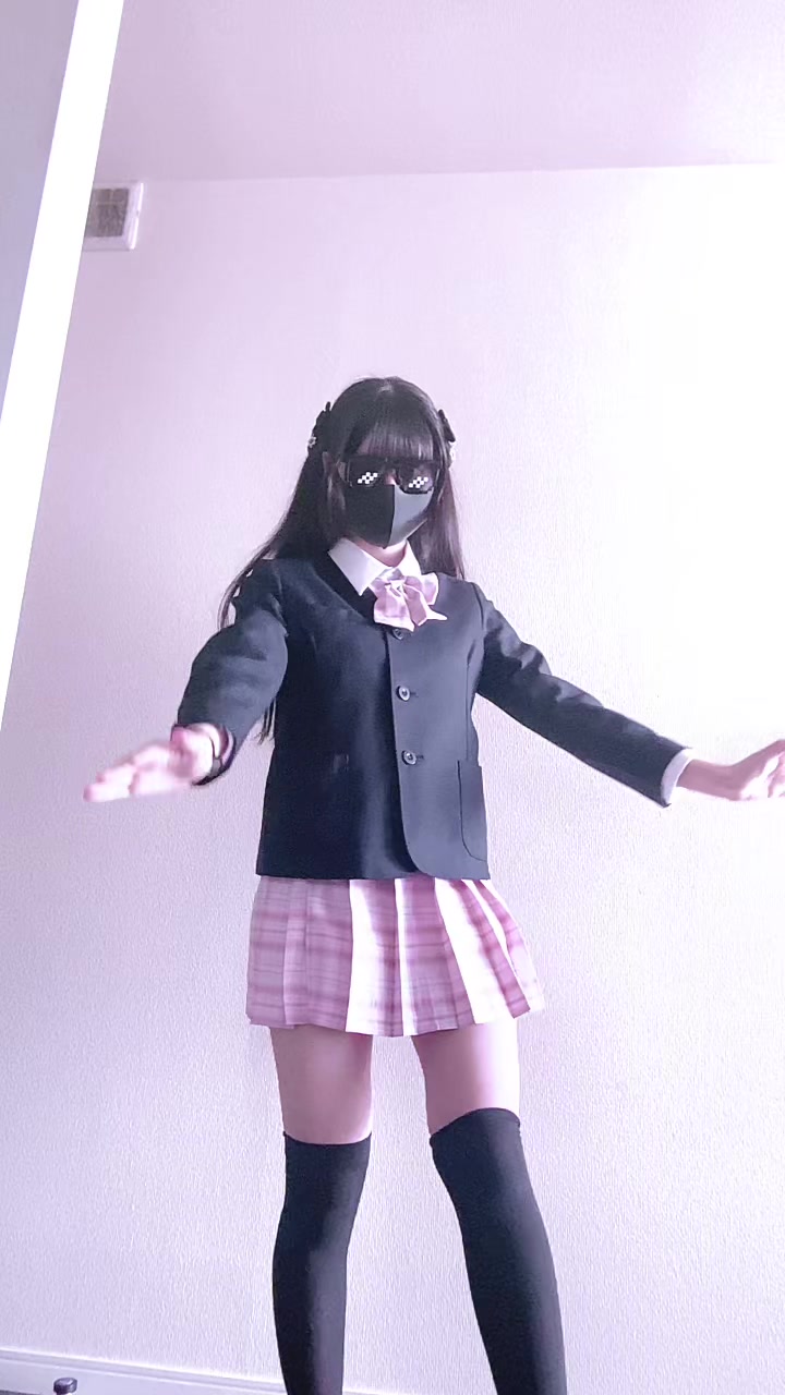 @ミライ