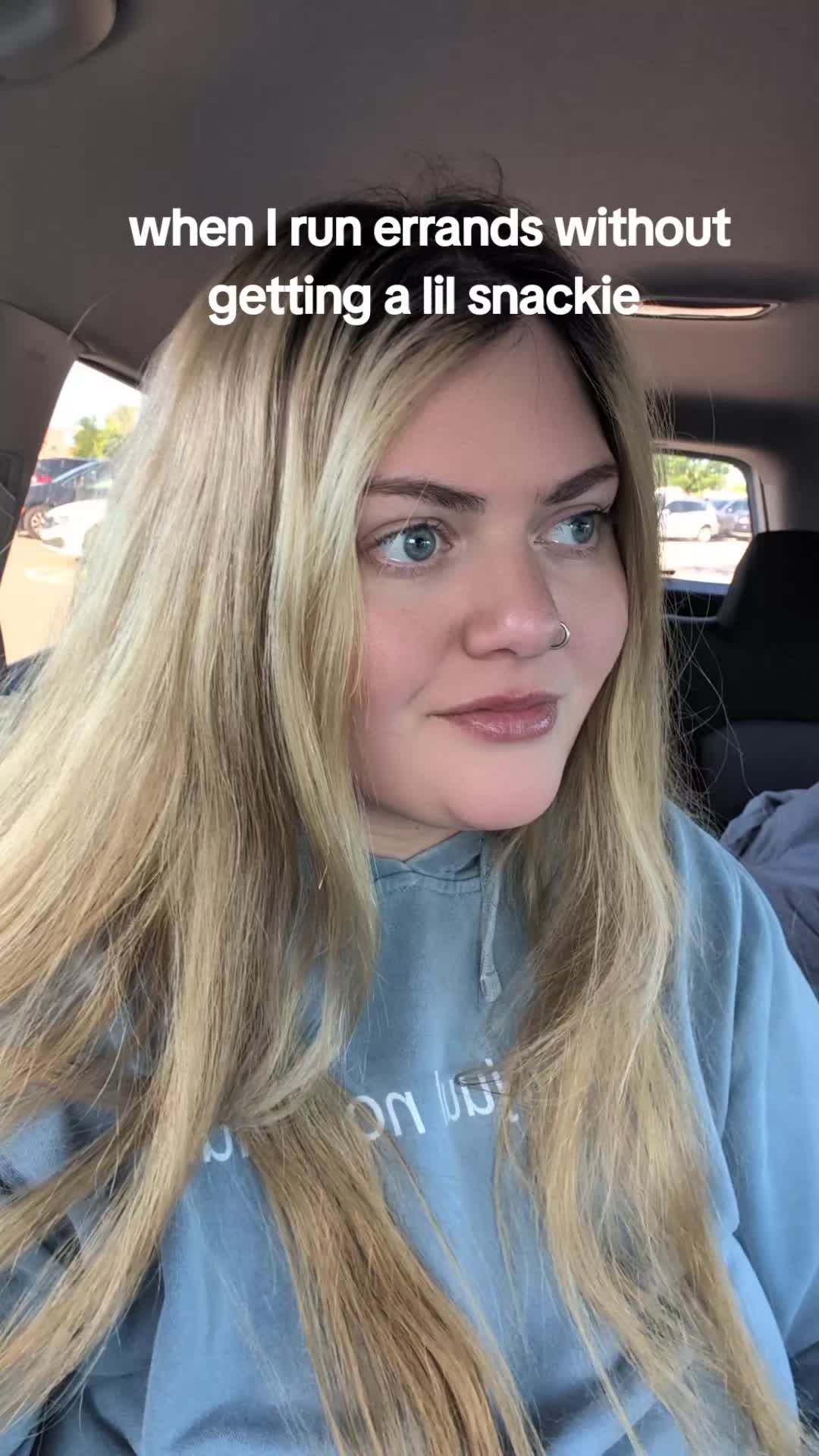 @burritolivia