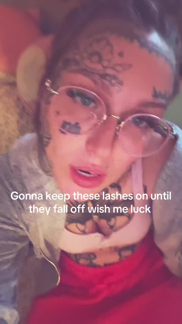 @powderpuffgrrrl