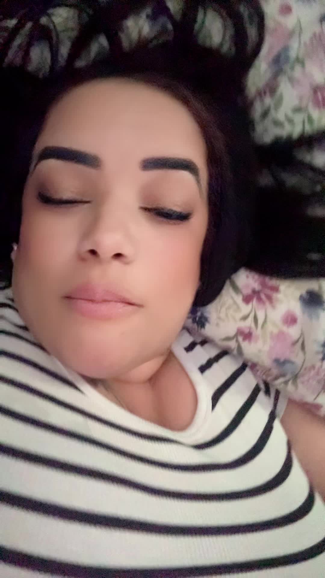 @𝓐𝓷𝓷𝓲𝓪_𝓬𝓫𝓪