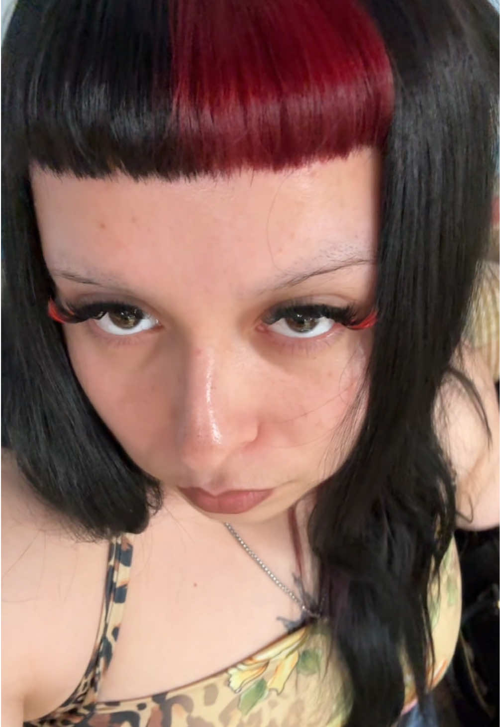 @Vee🦇