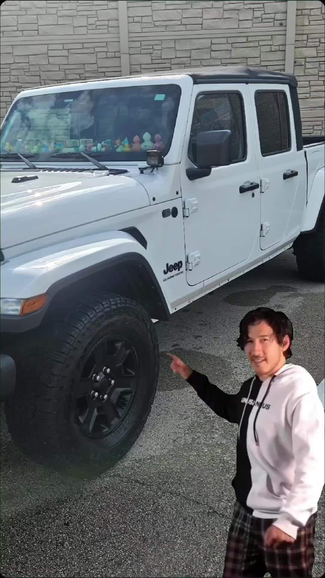 @James Kevin