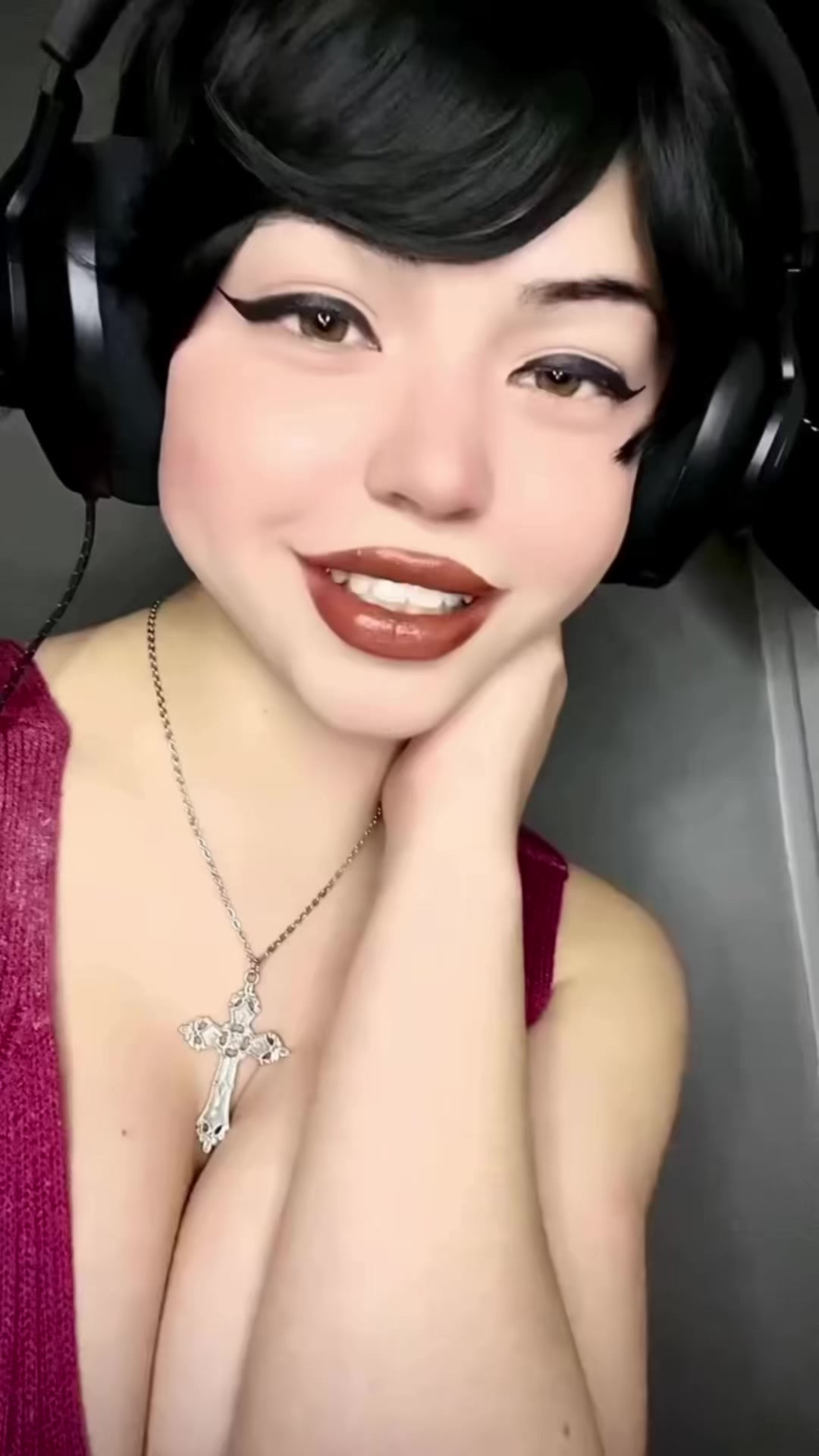 @ᡕᠵデᡁ᠊╾━