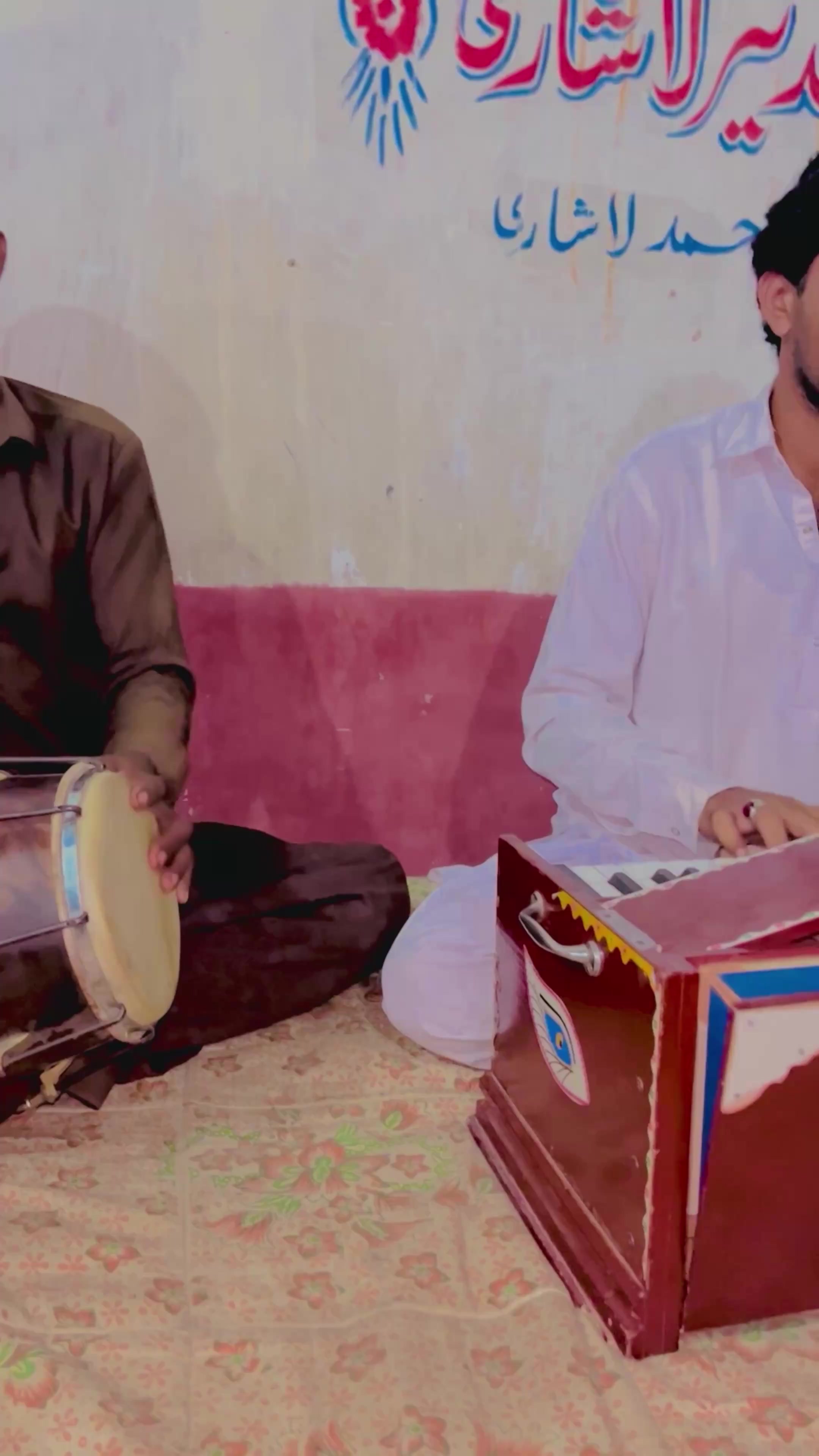 @𝐒𝐢𝐧𝐠𝐞𝐫𝑄𝑎𝑑𝑖𝑟𝐋ashari