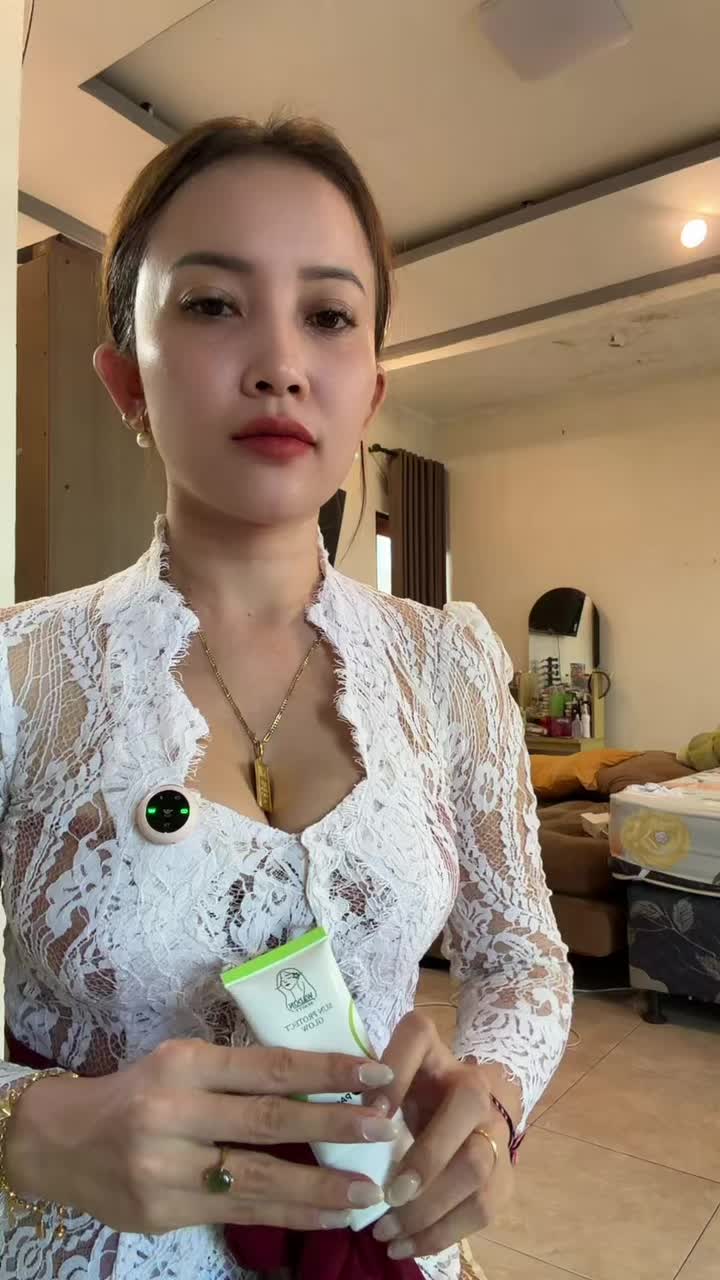 @kadekkokom