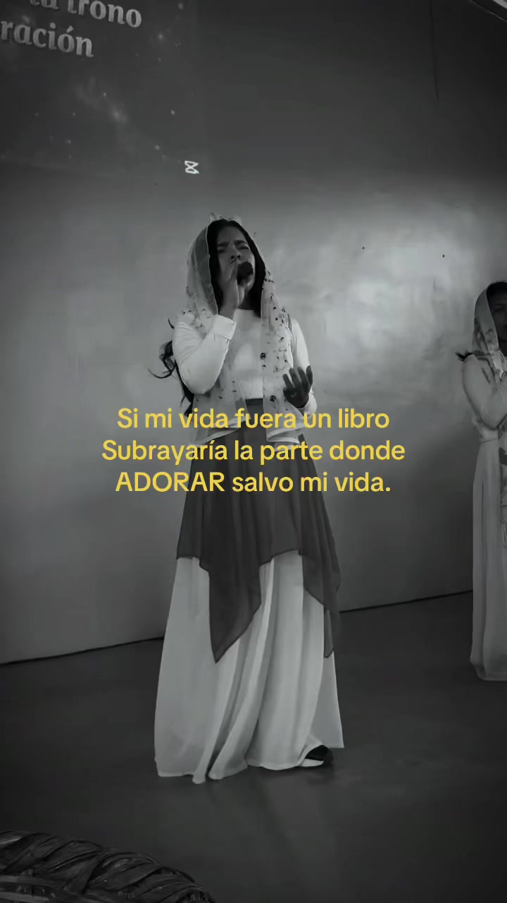 @SARY PÉREZ🎤✝️
