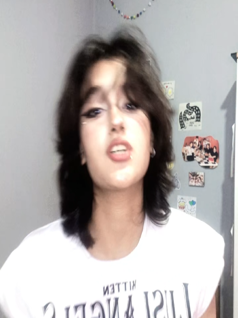 @Akxxi