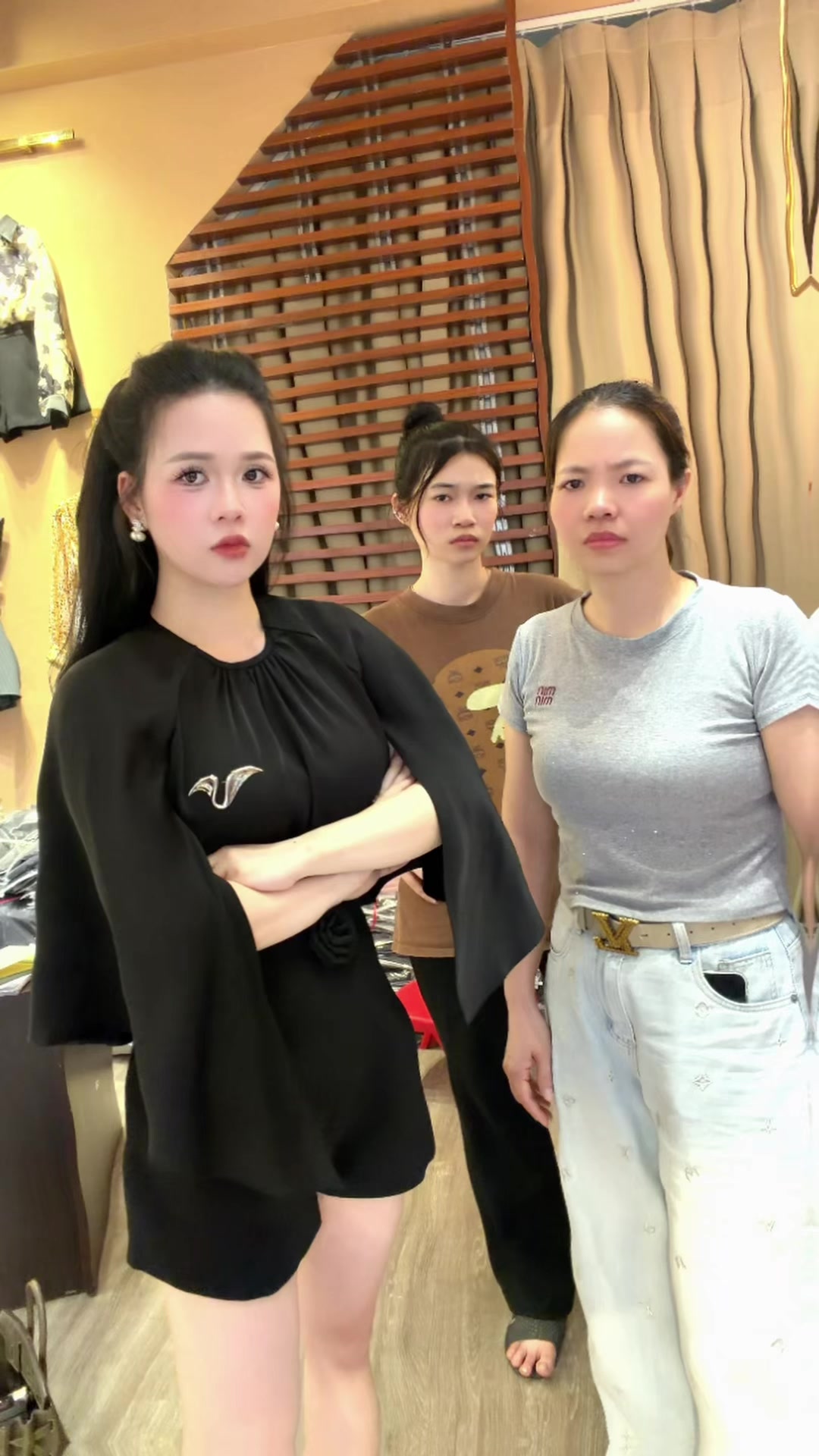 @T&eacute;pp 154 Cầu Giấy