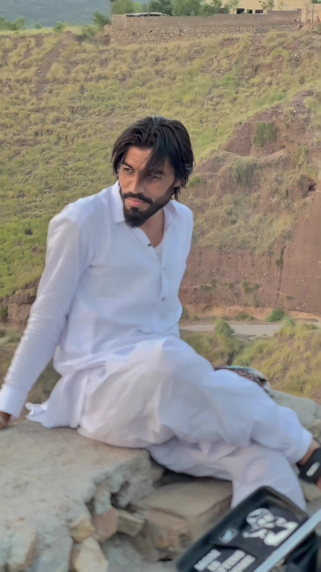 @Adnan_kHan5365 👑