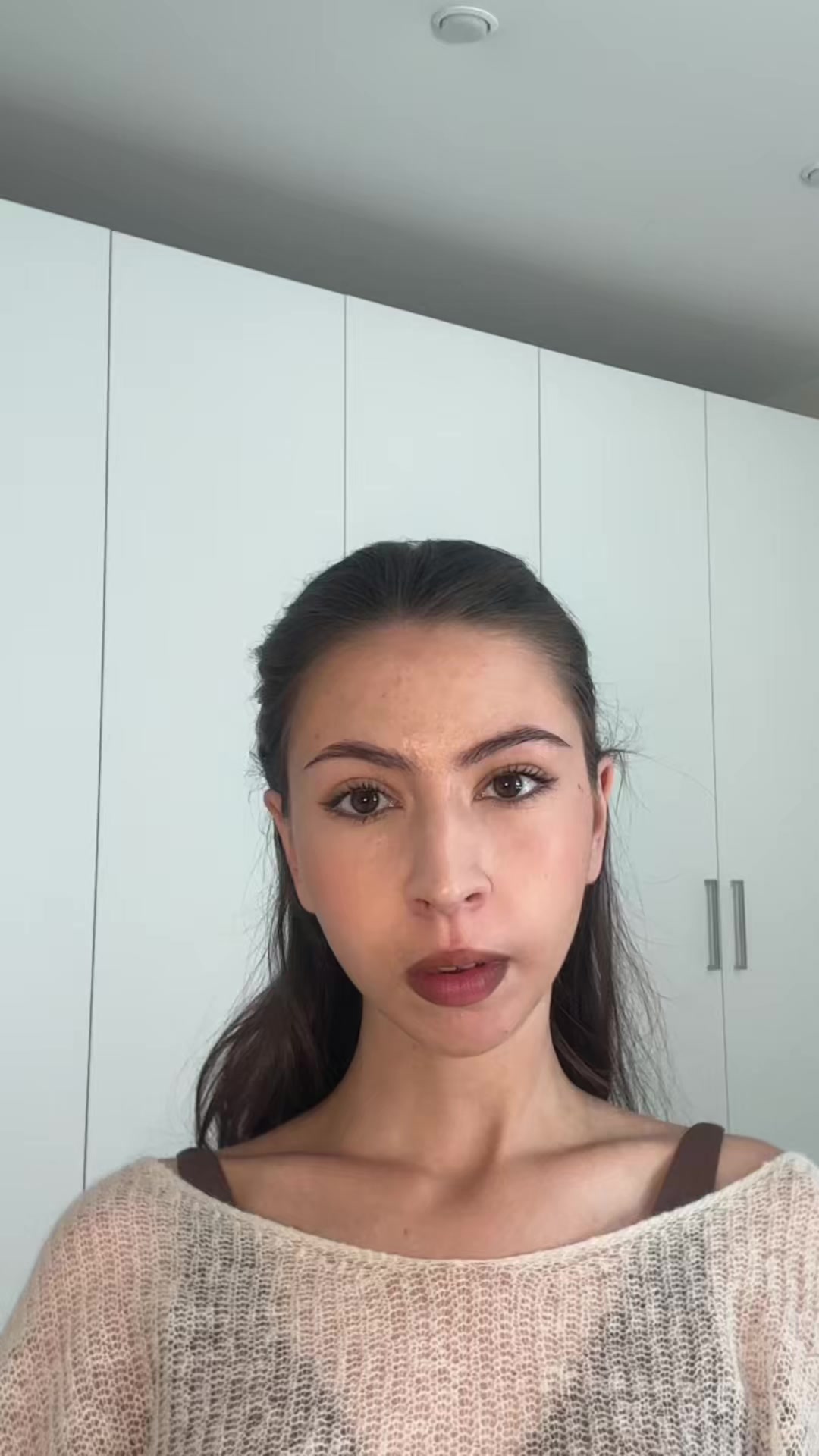@d.