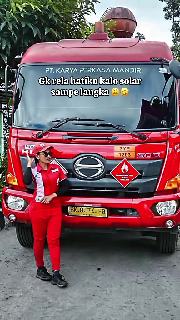 @Cewek pom🤪