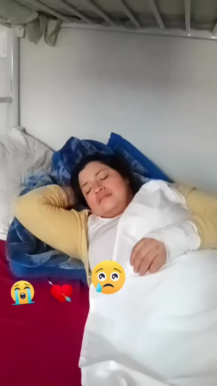 @Naomi Vega