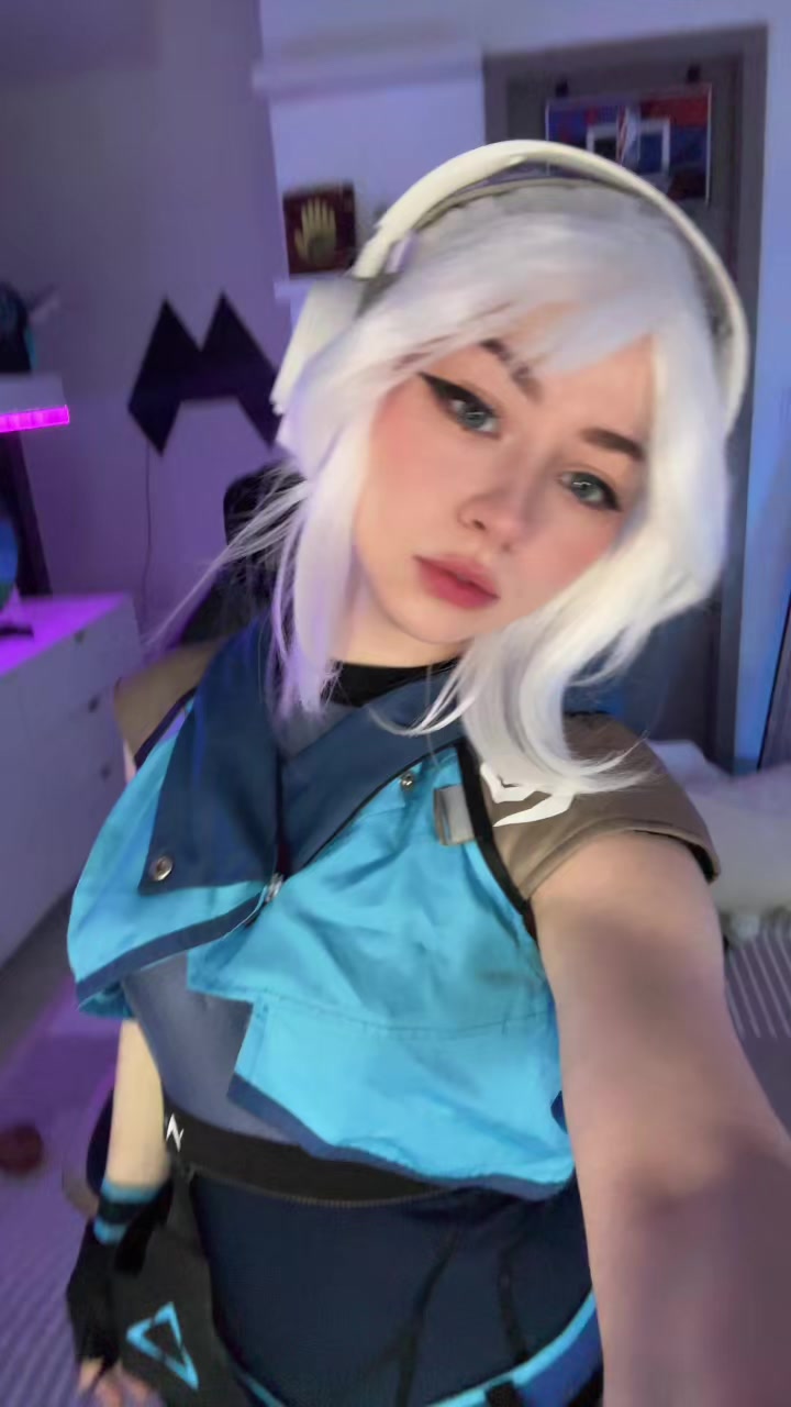 @MictiaGenerica