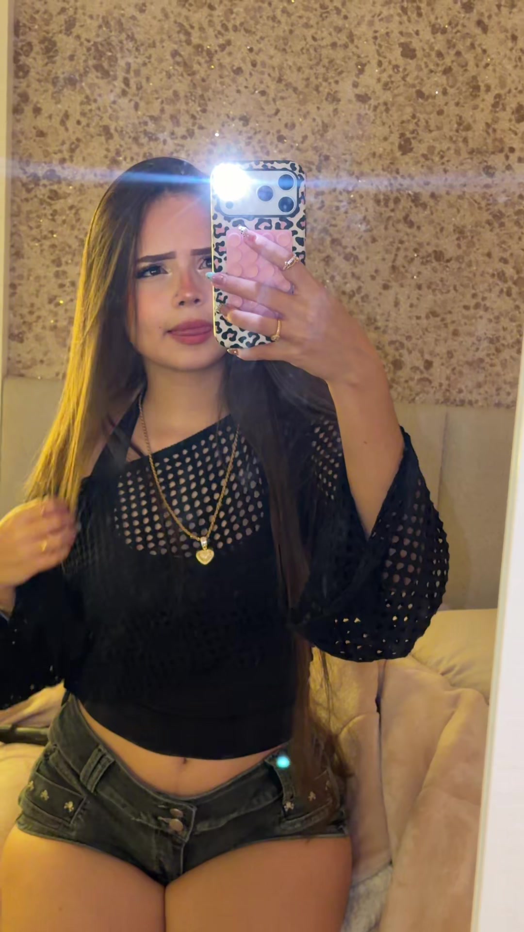 @️　 　  ️