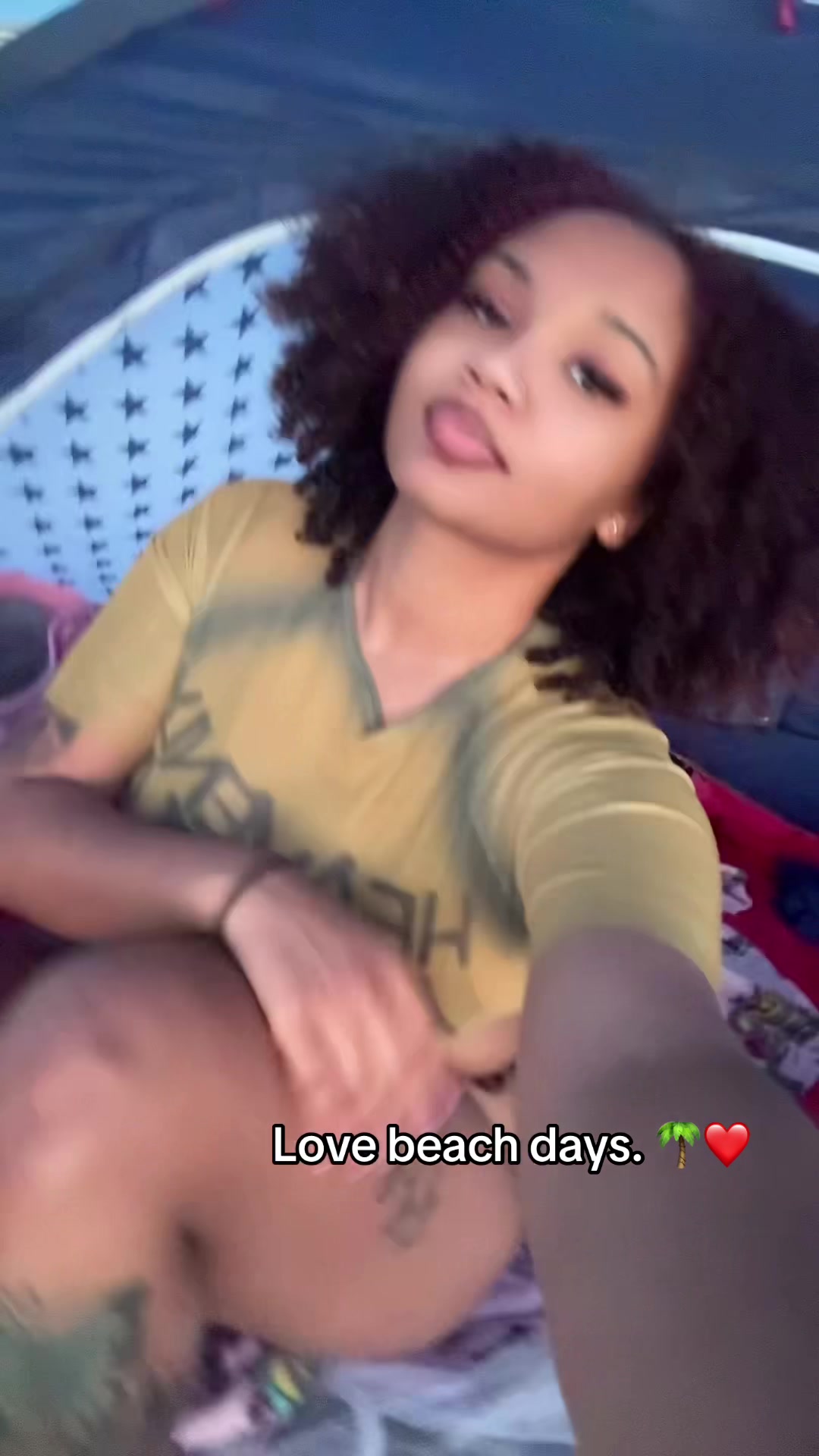 @Lightskinbabiee
