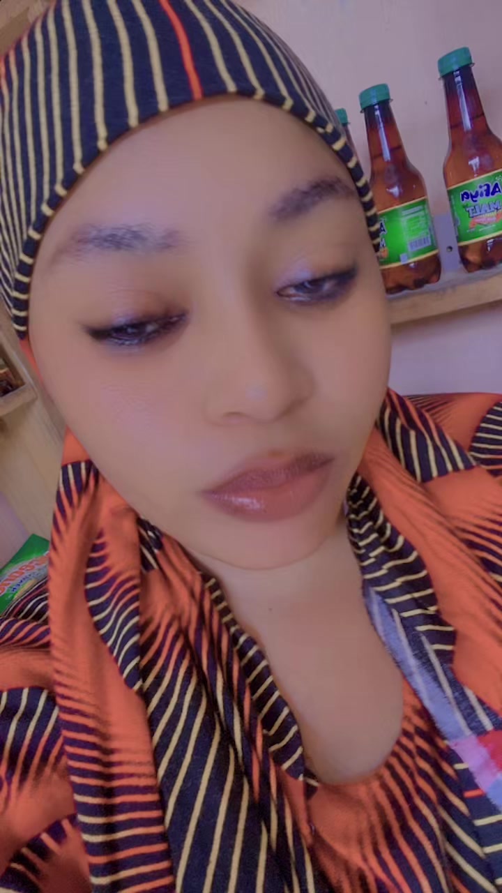 @cutenai06