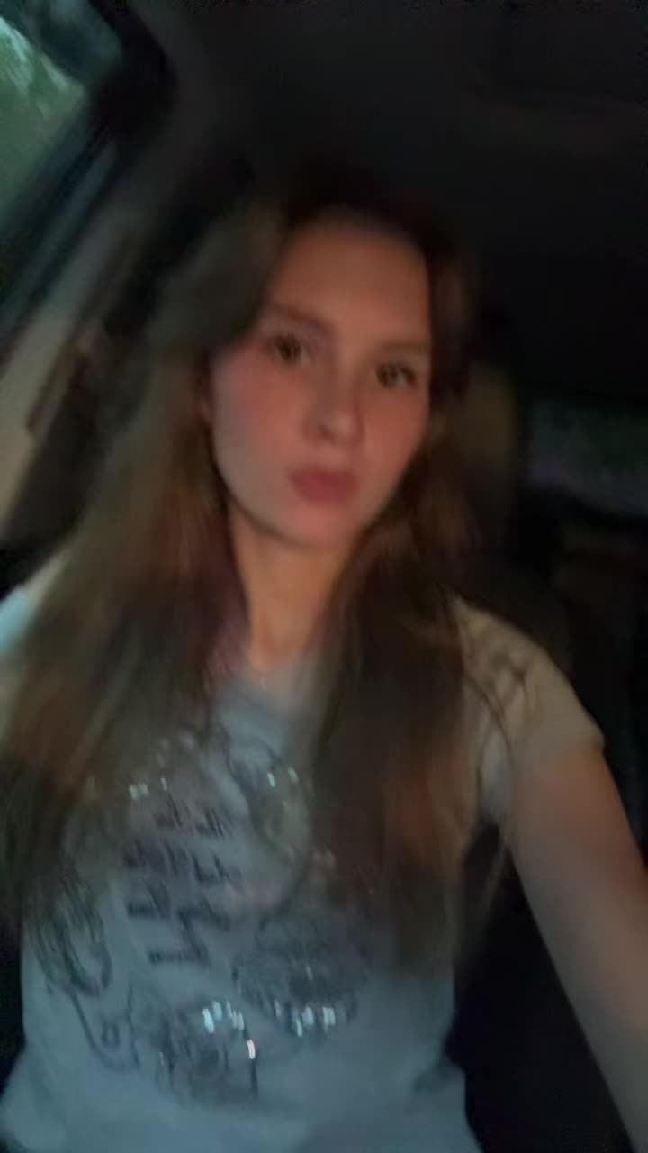 @chloeee