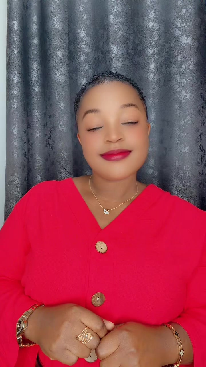 @Khadija 🦋❤️