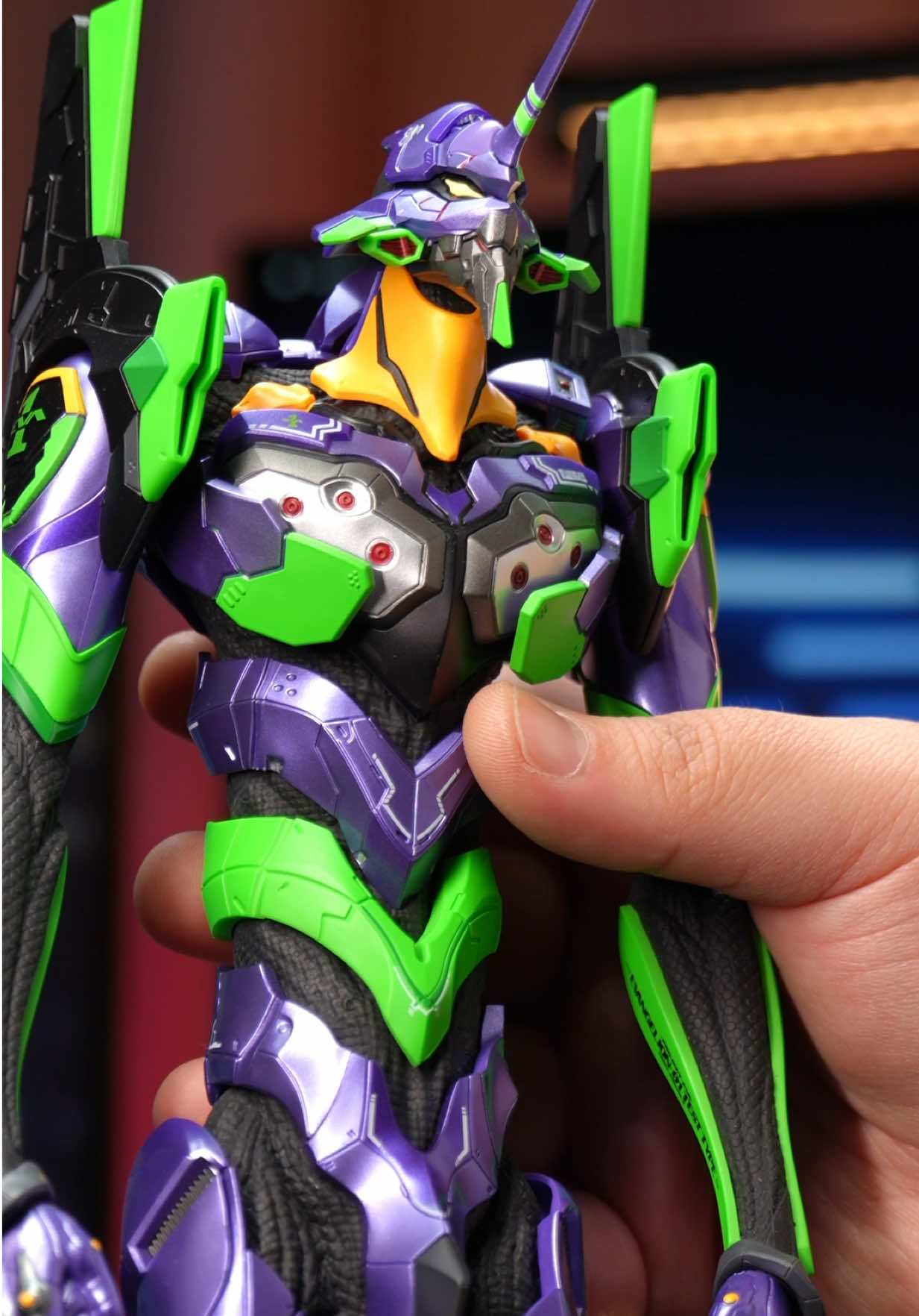 @TOYSN’T