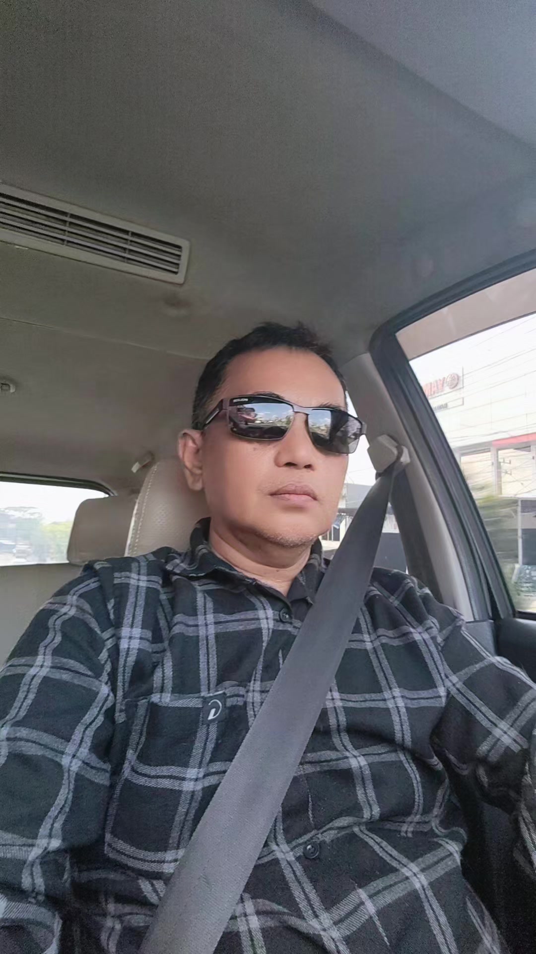 @IHSANUDIN-MEDIATOR DUNIA