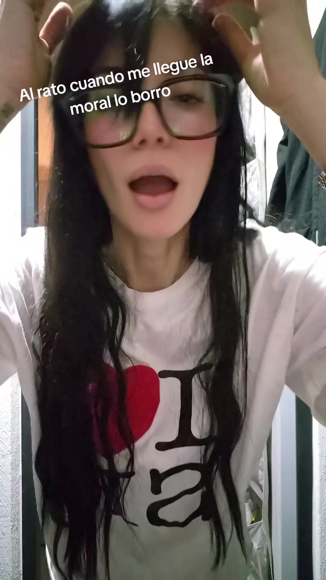 @Desquehacerada