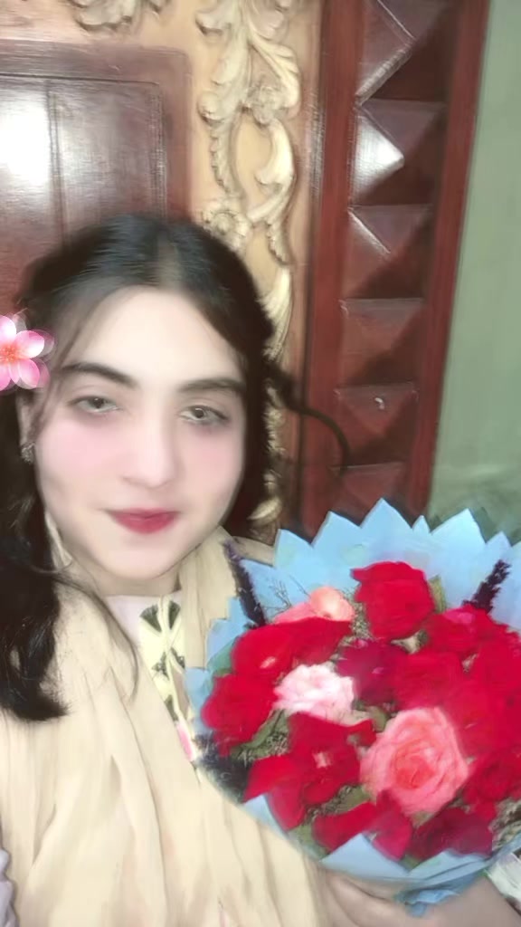 @Jaana Marwat 123