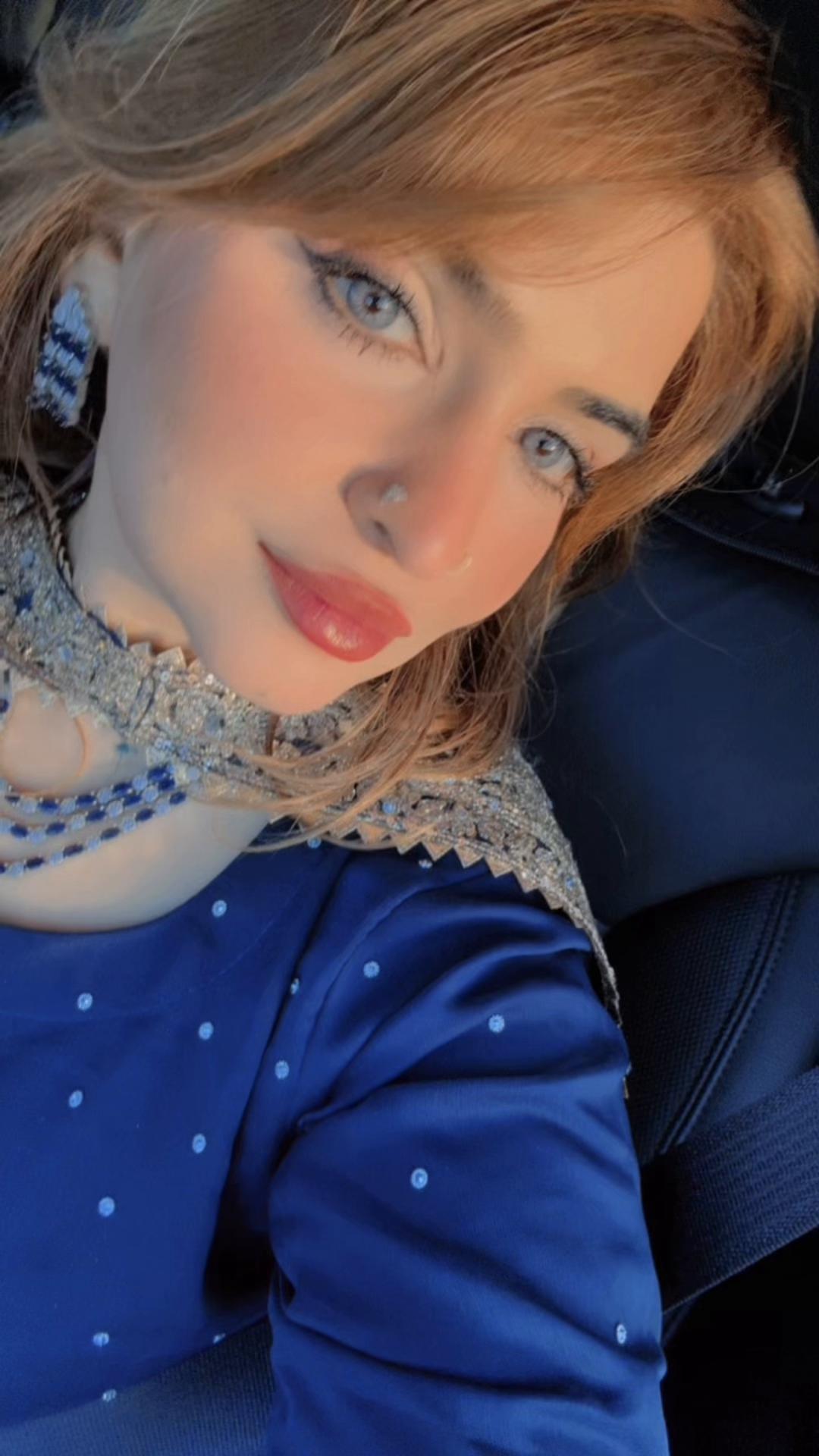 @JaNie 🇵🇰🇺🇸
